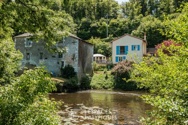 Maison au bord de l’eau, avec son moulin et ses dépendances