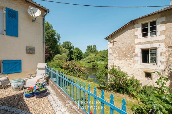 Maison au bord de l’eau, avec son moulin et ses dépendances