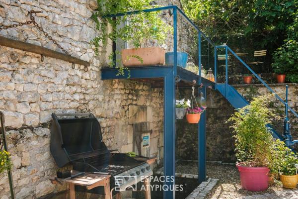 Maison au bord de l’eau, avec son moulin et ses dépendances