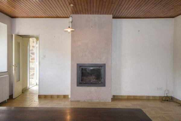 Maison  de caractère 156 m2 , 4 ch, terrain de 4 000 m2, à 5 mn de la mer