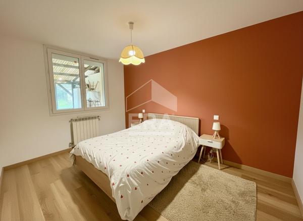 Maison familiale 4 chambres avec piscine - cadre agréable