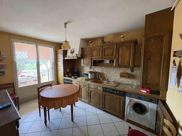 Appartement à BOURG DE PEAGE (26300)