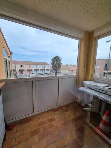 Saint-Pierre-la-mer (11560) Appartement 2 pièces de 23 m2 - parking 11560 Saint Pierre La Mer