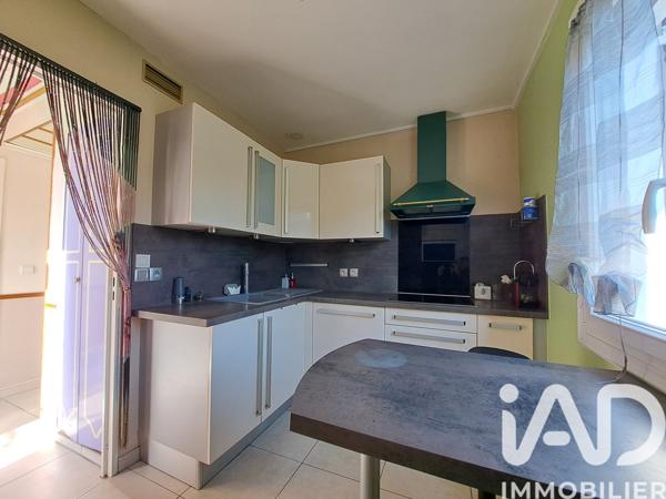 Maison à vendre 7 pièces 128 m² Yvré-l'Évêque