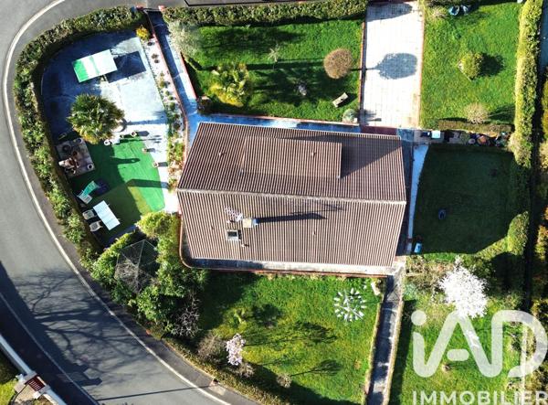 Maison à vendre 7 pièces 128 m² Yvré-l'Évêque