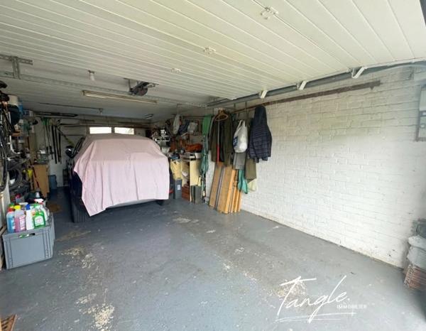 Maison
         4 pièces
        - 82 m² 257 000 € *