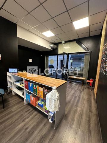 Achat local commercial Corbeil-Essonnes - 85 m² - 215 000 €