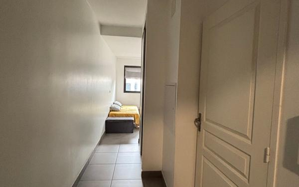Appartement à louer    1 pièce • 24,60 m2 Villeurbanne