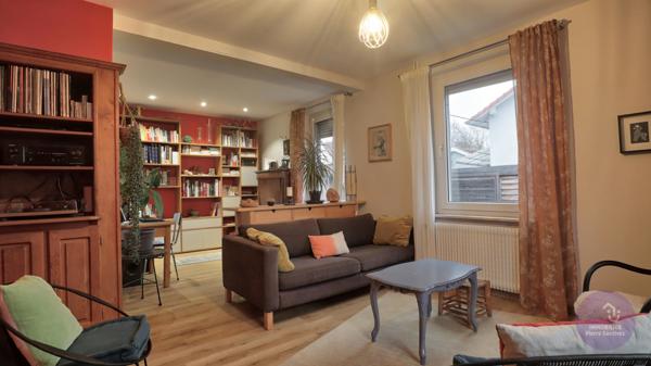 Erstein (67150) Erstein - maison 5 pièces 118.96 m² / 138.15 au sol - terrasse, cours et jardin