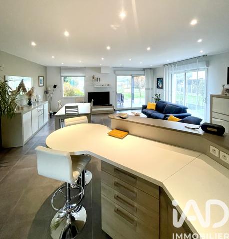 Maison à vendre 8 pièces 183 m² Villecresnes