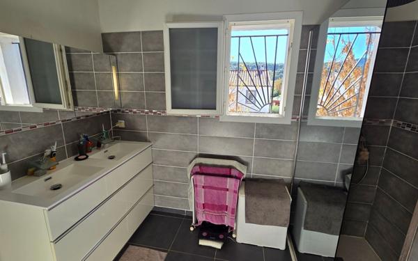 Maison à vendre    4 pièces • 85 m2 Gardanne