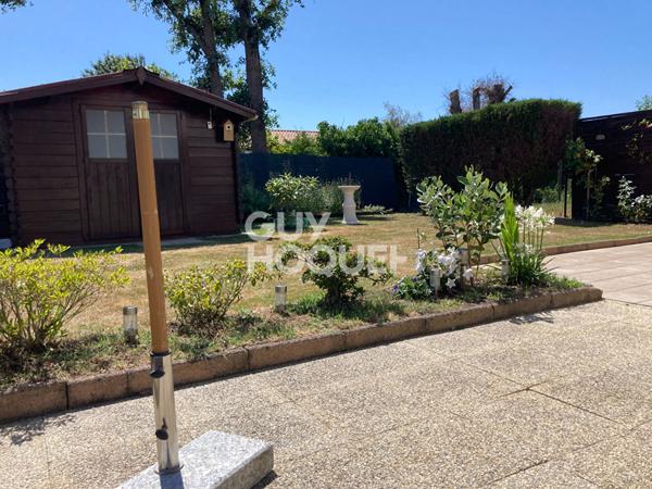 Maison Beauvoir Sur Mer proche commerces