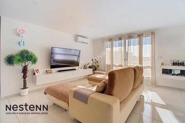 Appartement Rognac 3 pièces 81m² avec cave.