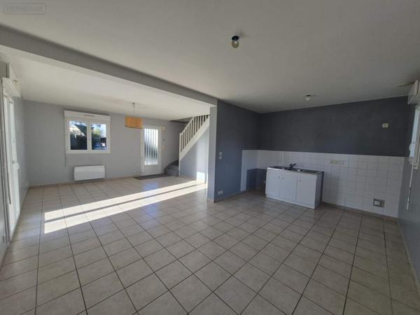 Maison à vendre à Saint-Planchers dans la Manche (50400), ref : 028/1606