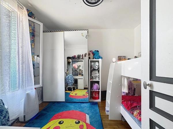 RARE A NOGENT-SUR-MARNE — Maison 3 pièces 75 m² + terrain 419 m² À  2 MINUTES DU RER E