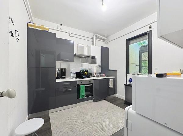 RARE A NOGENT-SUR-MARNE — Maison 3 pièces 75 m² + terrain 419 m² À  2 MINUTES DU RER E