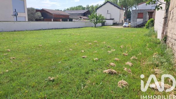 Terrain à vendre 700 m² Sarras