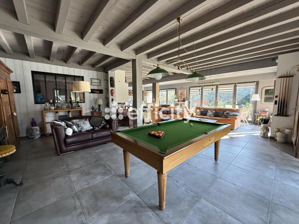 Maison 7 pièces - 253 m² Bien prestige