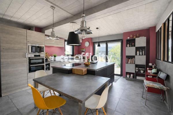 Maison 7 pièces - 253 m² Bien prestige