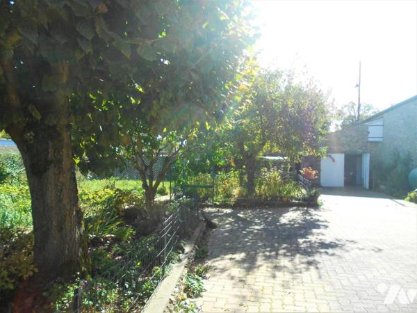 Maison ancienne proche de toutes commodités