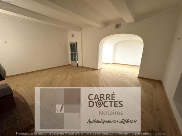 Appartement rénové à vendre à Nîmes dans le Gard (30000), ref : 1003 / 695 carnot