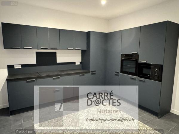 Appartement rénové à vendre à Nîmes dans le Gard (30000), ref : 1003 / 695 carnot