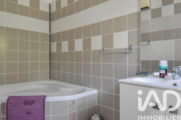 Location maison 4 pièces 102 m² Auriol