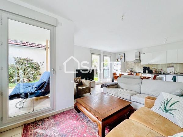 Gratte Ciel T3  avec rez de jardin