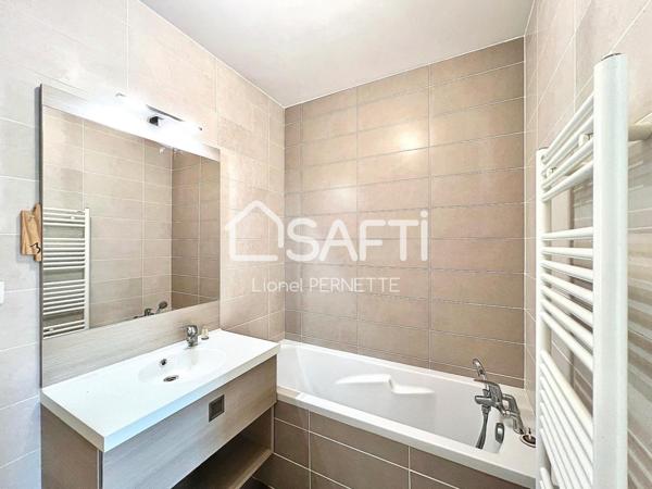 Gratte Ciel T3  avec rez de jardin