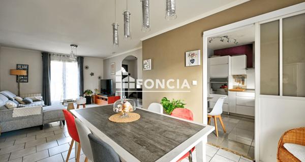 À vendre Maison 7 pièces 111 m² - Mantes-la-ville 78711