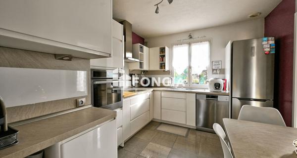 À vendre Maison 7 pièces 111 m² - Mantes-la-ville 78711