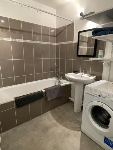 Appartement Lognes 2 pièce(s) 45.10 m2 meublé + parking