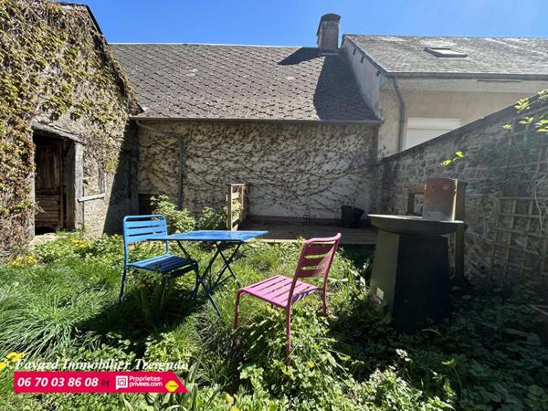 Maison de Maître  de 145 m²   119 800  HAI    Chamberet 19370