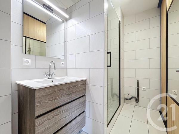 Appartement T4 à vendre  4 pièces - 66,82 m 2   BORDEAUX  - 33