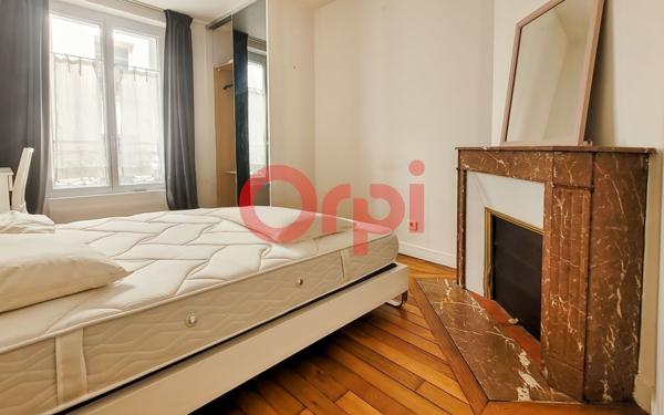 Appartement à vendre    2 pièces • 34,87 m2 Paris 12