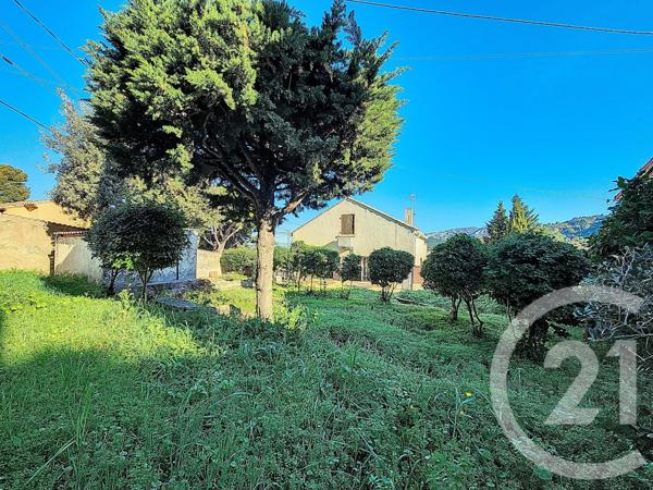 Maison à vendre  4 pièces - 120 m2 MARSEILLE - 13009