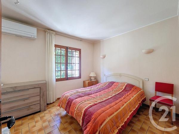 Maison à vendre  4 pièces - 120 m2 MARSEILLE - 13009