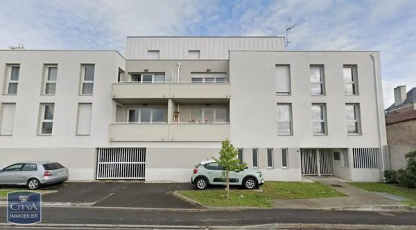 Appartement à louer 2 pièces 42.06m² Rezé (44400)