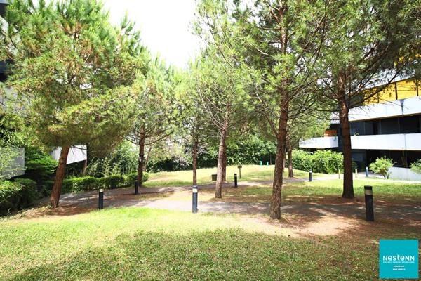 Appartement 2 pièces avec terrasse et parking