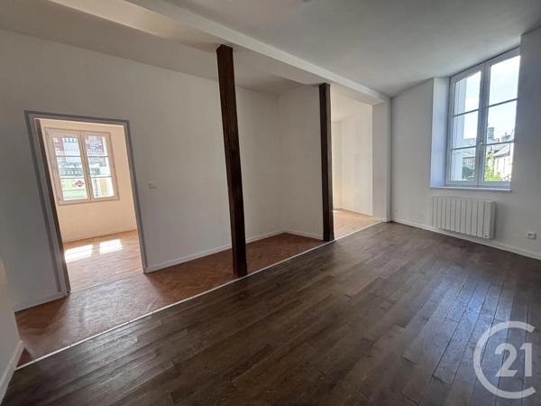 Immeuble à vendre  191 m 2   DOMFRONT EN POIRAIE  - 61