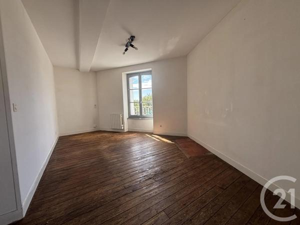 Immeuble à vendre  191 m 2   DOMFRONT EN POIRAIE  - 61