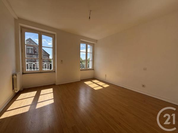 Immeuble à vendre  191 m 2   DOMFRONT EN POIRAIE  - 61