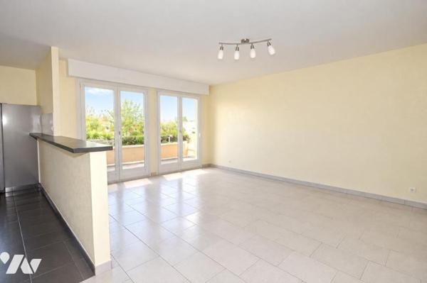 APPARTEMENT TYPE 3 EN PARFAIT ETAT AVEC BALCON