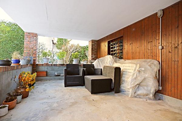 Maison Nanterre 7 pièce(s) 148 m2 €895 000 ** - Référence 15256