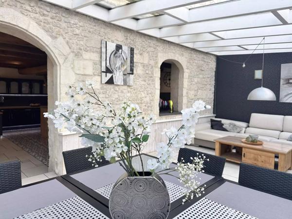 Spacieuse propriété avec le charme de l'ancien à Chagnolet.