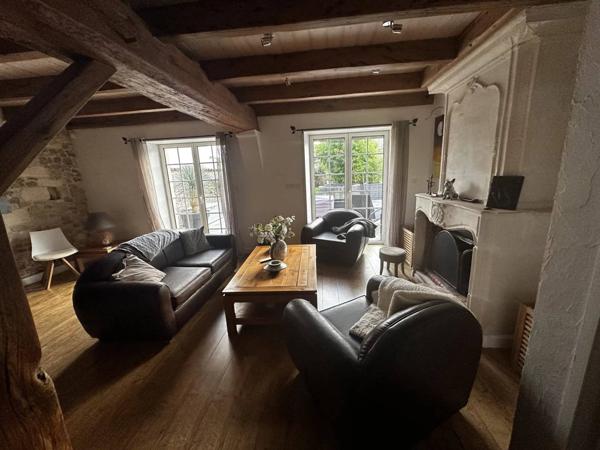 Spacieuse propriété avec le charme de l'ancien à Chagnolet.