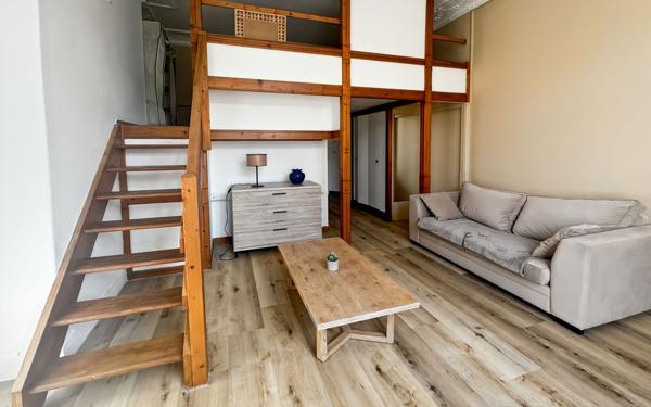 Appartement à louer    1 pièce •  Reims