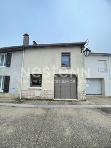 FAINS-VEEL - Maison de 105m² vaste séjour, deux chambres, jardin clos et garage.