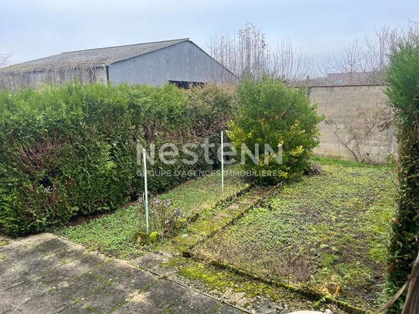 FAINS-VEEL - Maison de 105m² vaste séjour, deux chambres, jardin clos et garage.