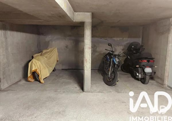 Parking à vendre 12 m² Paris 10